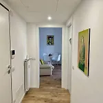 Light Star Apartament *